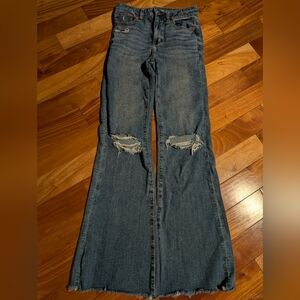 American Eagle Next Level Stretch Flare Jeans Distressed Raw Hem Size 00